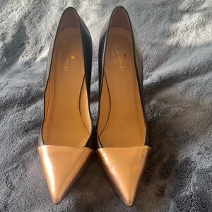 Kate Spade Gold Toe pumps